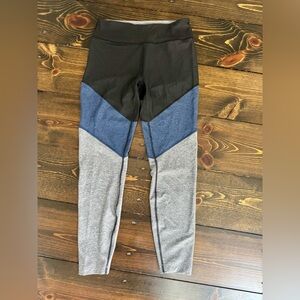 Outdoor Voices Black/Grey/Navy Color Block Leggings
